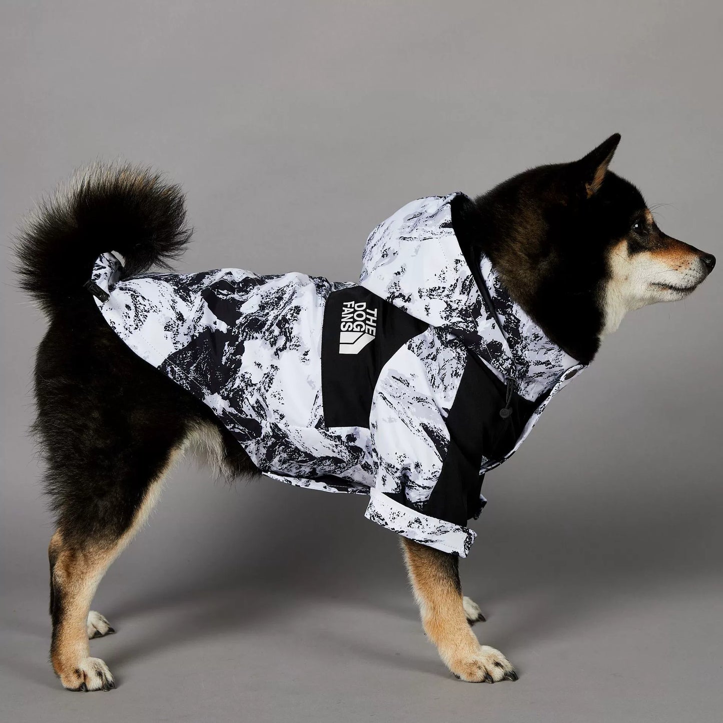 Windproof and Waterproof Outdoor Windbreaker for Large Dogs
