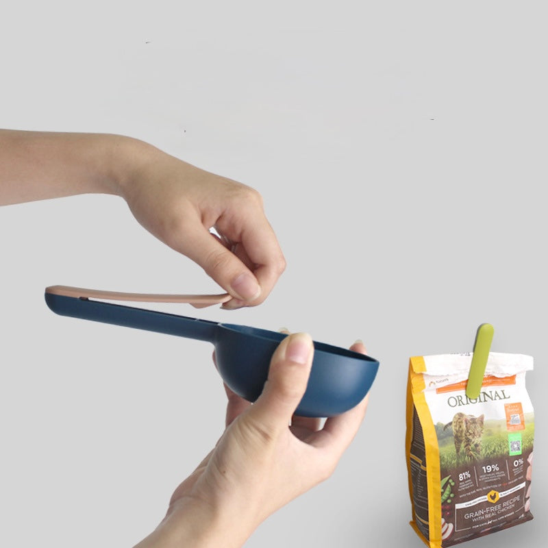 Pet Food Scoop for Dogs and Cats – Dog Food Scoop, Cat Food Scoop with Clip Handle, Food Shovel for Teddy Dogs and Cats